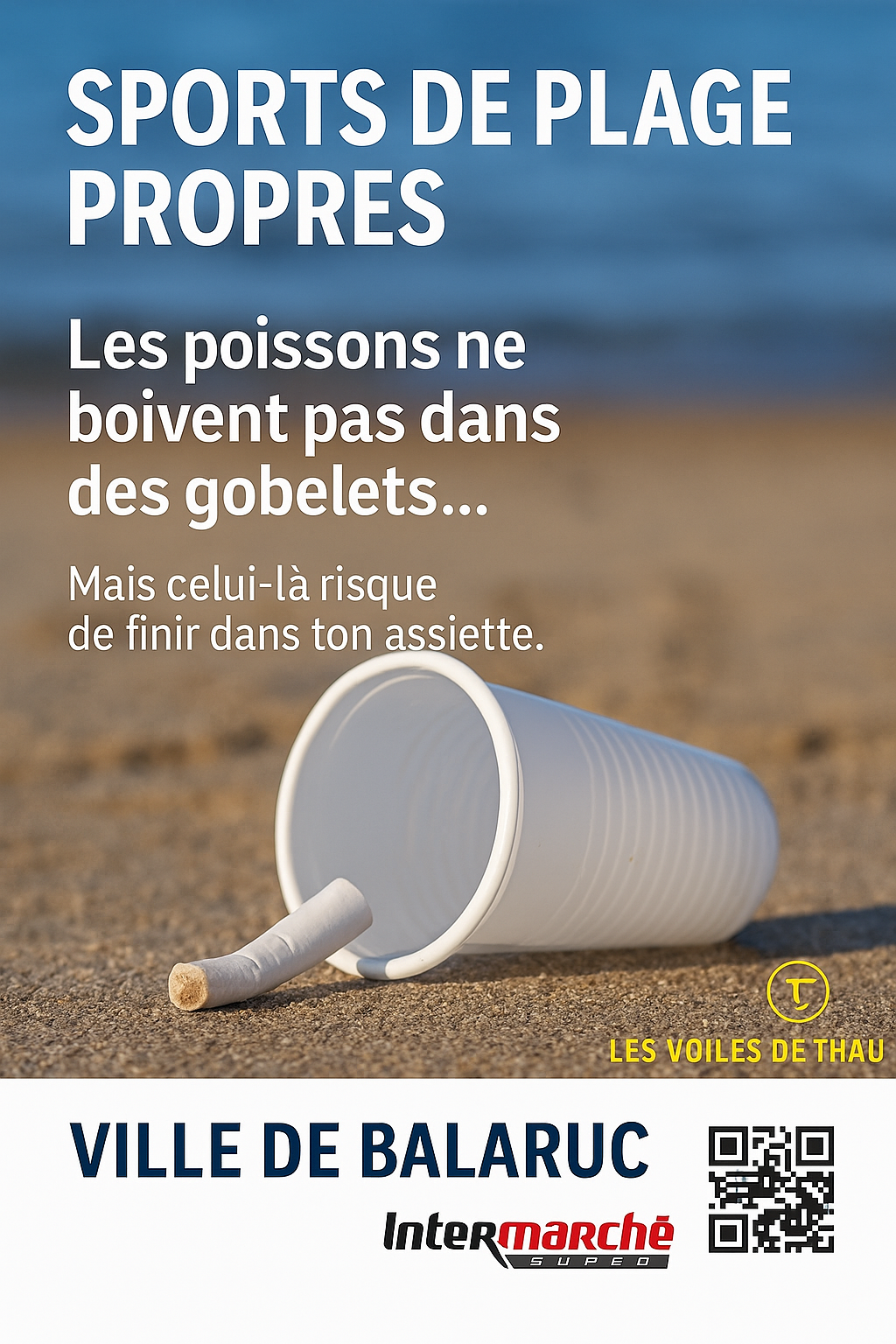 un gobelet avec un megot de cigarette dans le sable Image de sensibilisation contre les déchets laissées sur la plage